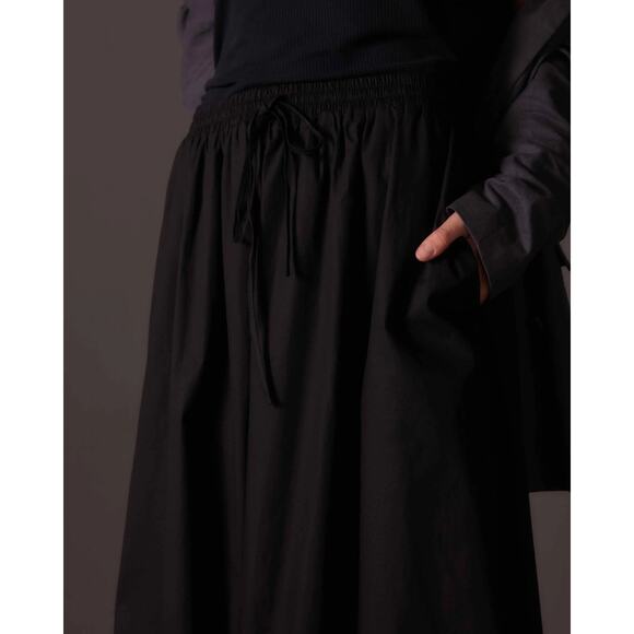 Richer Poorer Black Maxi Skirt - Picture 4 of 10